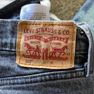 Levi's 501 Wedgie Straight Leg